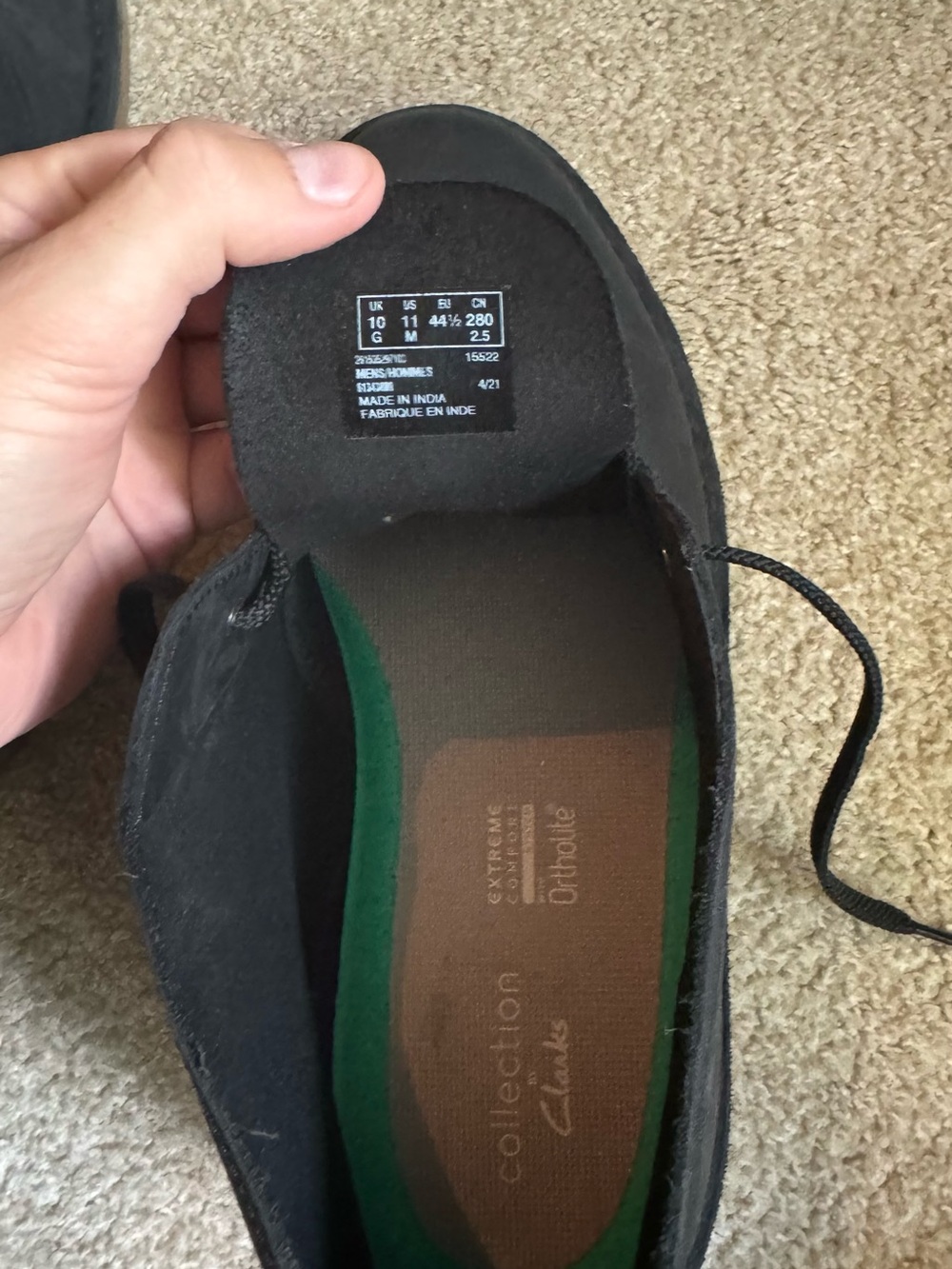 Clarks Men's Black Suede Chukka Boots - Picture 6 of 7